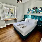 ベッド・アンド・ブレックファスト Relax And Explore And *