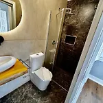 Relax And Explore And ベッド・アンド・ブレックファスト