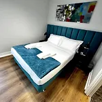 Relax&explore Suites&rooms