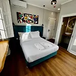 Couette-café Relax&explore Suites&rooms *