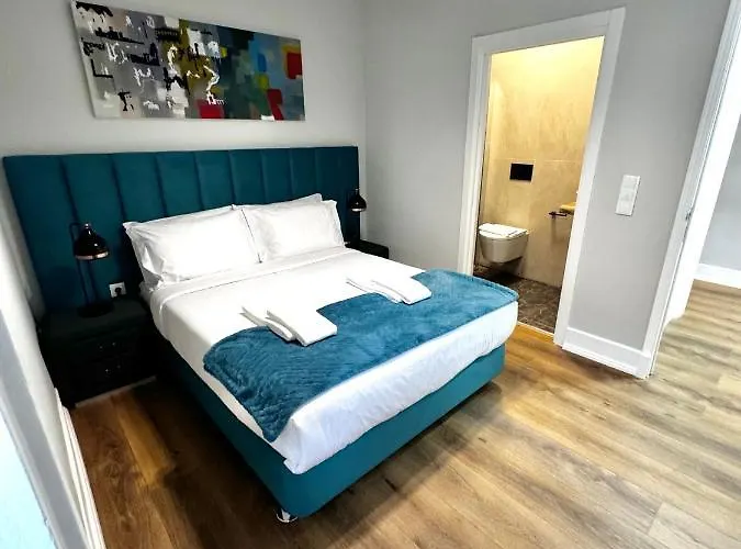 Bed & Breakfast Relax And Explore And *