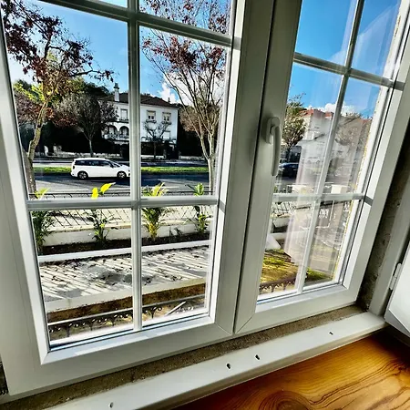 Relax And Explore And Bed & Breakfast Lisbon