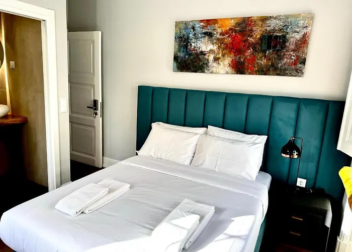 ベッド・アンド・ブレックファスト Relax And Explore And *