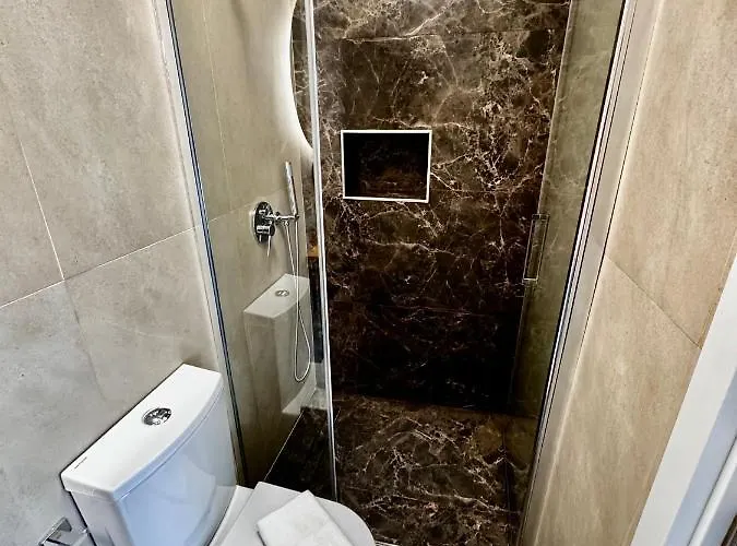 Relax And Explore And ベッド・アンド・ブレックファスト リスボン