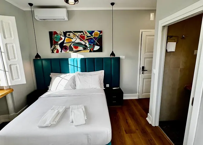 Relax And Explore And ベッド・アンド・ブレックファスト