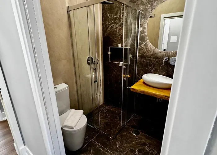 Relax And Explore And リスボン