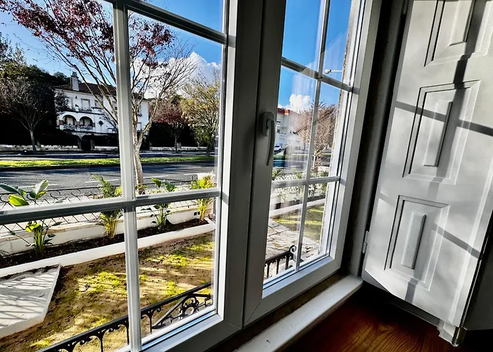 Relax And Explore And リスボン