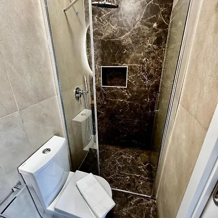 Relax And Explore And Bed & Breakfast Lissabon