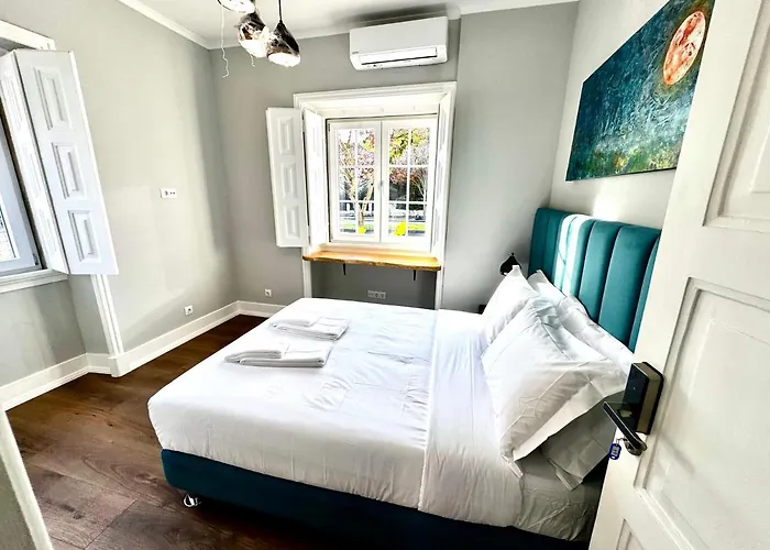 Bed & Breakfast Relax And Explore And Lisboa