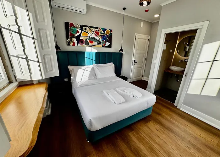 Bed & Breakfast Relax And Explore And *
