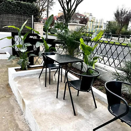 לינה וארוחת בוקר Relax And Explore And *