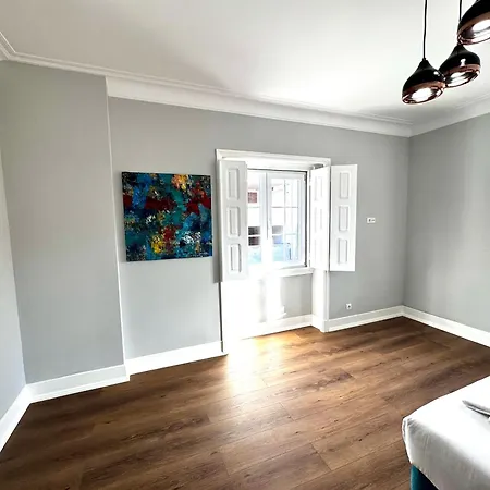 Relax And Explore And לינה וארוחת בוקר